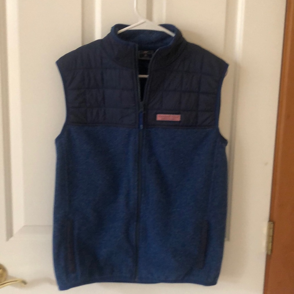 Vineyard vines